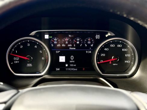 Used 2021 Chevrolet Tahoe Premier image 21