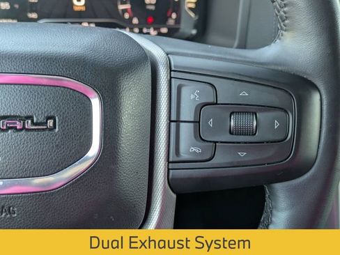 Used 2024 GMC Yukon XL Denali image 20