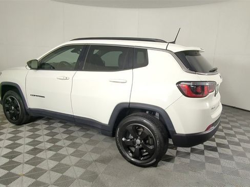 Certified 2018 Jeep Compass Latitude w/ Popular Equipment Group image 7