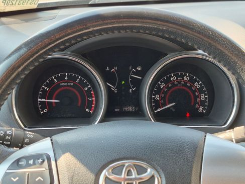 Used 2013 Toyota Highlander SE AWD/4WD image 22