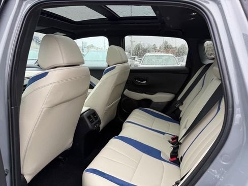 Used 2025 Acura ADX A-Spec image 14