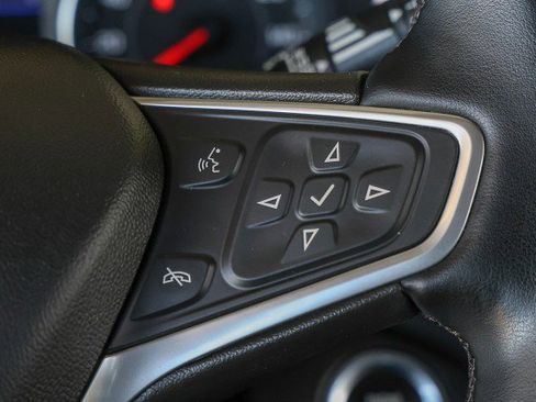 Used 2023 Chevrolet Equinox LT FWD image 27