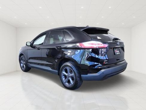 Certified 2024 Ford Edge SEL w/ Sport Appearance Package AWD/4WD image 4