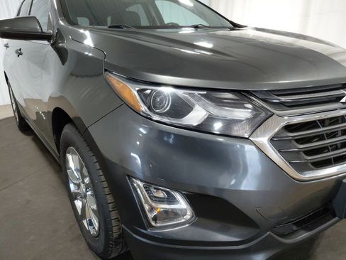 Used 2018 Chevrolet Equinox LT image 14