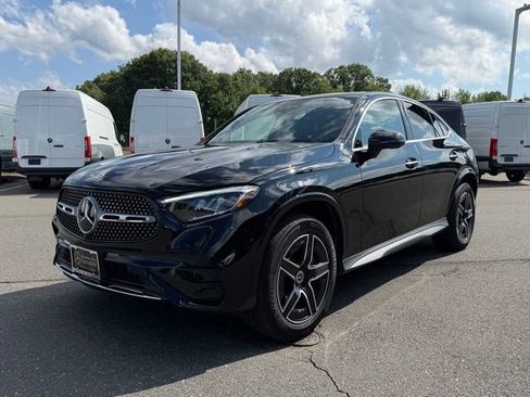 Used 2026 Mercedes-Benz GLC 300 4MATIC image 3