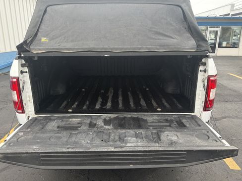 Used 2019 Ford F150 Lariat w/ FX4 Off-Road Package AWD/4WD image 11