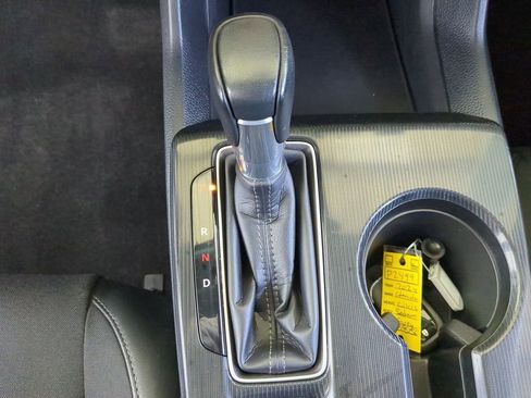 Used 2024 Honda Civic Sport image 9