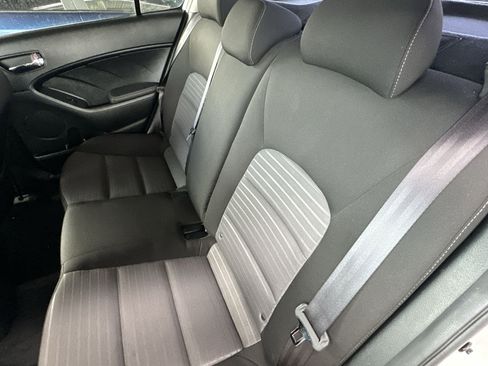 Certified 2017 Kia Forte S w/ S Technology Package image 26