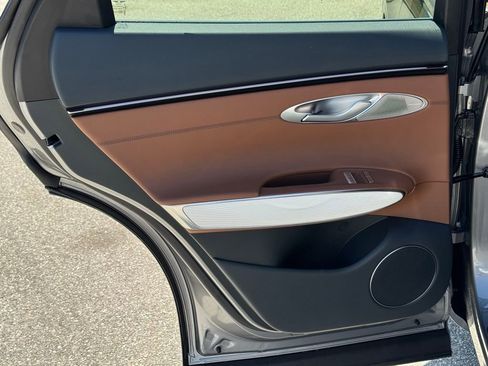 New 2026 Genesis GV70 2.5T Advanced AWD/4WD image 22