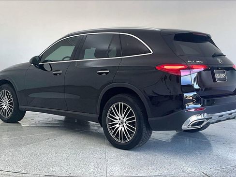 Used 2024 Mercedes-Benz GLC 300 GLC 300 image 16