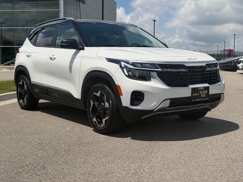 Used 2025 Kia Seltos S AWD/4WD image 1