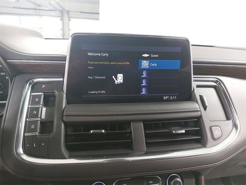 Used 2021 Chevrolet Suburban High Country image 28