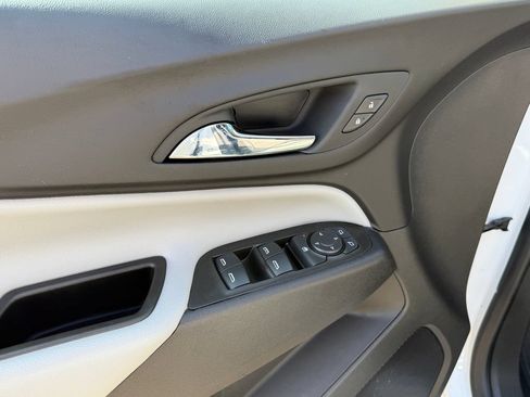 Certified 2024 Chevrolet Equinox LS w/ LS Convenience Package AWD/4WD image 14