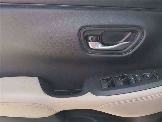 Used 2024 Honda HR-V LX image 11