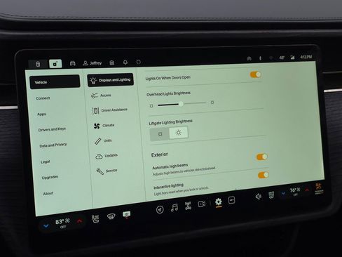 Used 2024 Rivian R1S Adventure image 53