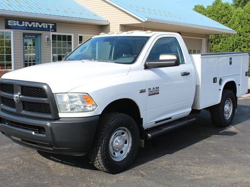 Used 2015 RAM 2500 Tradesman AWD/4WD image 1
