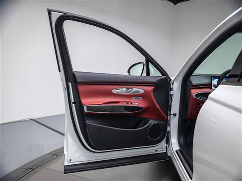New 2026 Genesis GV70 3.5T Sport Prestige AWD/4WD image 29