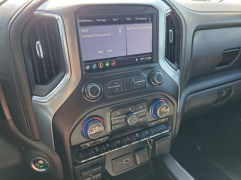 Used 2019 Chevrolet Silverado 1500 RST AWD/4WD image 17