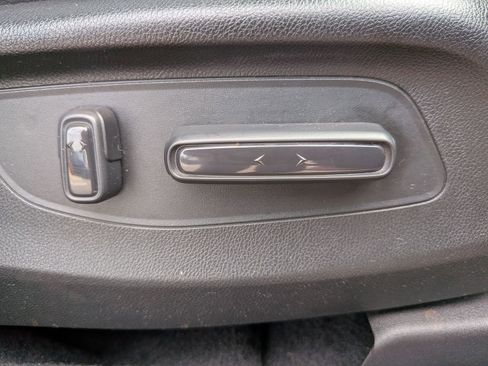 Used 2023 Honda CR-V Sport Touring image 40