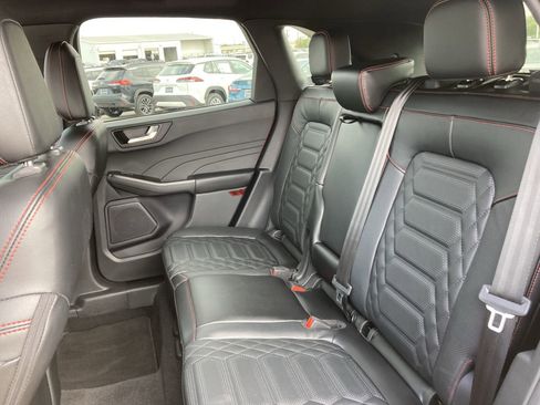 Used 2024 Ford Escape ST-Line Elite w/ Premium Technology Package image 27