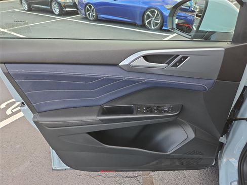 Certified 2025 Volkswagen Taos SEL image 11