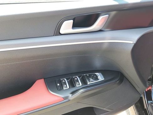 Used 2023 Kia K5 GT-Line image 17