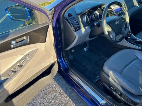 Used 2011 Hyundai Sonata Limited image 17