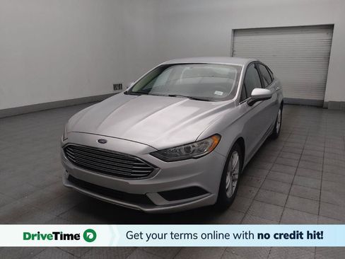 Used 2018 Ford Fusion SE w/ Fusion SE Technology Package FWD image 1