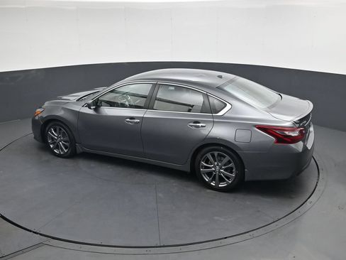 Used 2018 Nissan Altima 2.5 SR w/ SR Special Edition FWD image 29