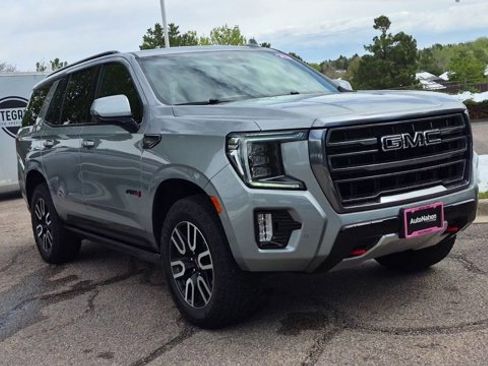 Used 2023 GMC Yukon AT4 AWD/4WD image 2