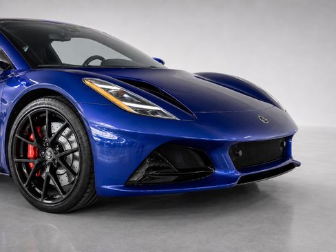 New 2026 Lotus Emira SE RWD image 11
