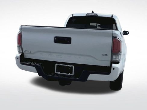 Certified 2023 Toyota Tacoma TRD Sport image 10