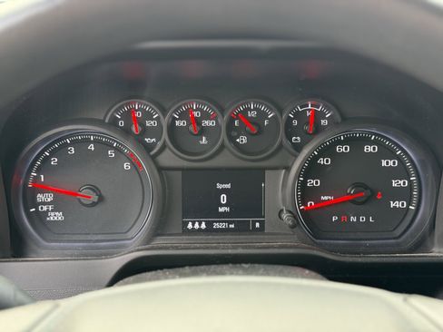 Used 2024 Chevrolet Silverado 1500 W/T w/ WT Value Package image 28