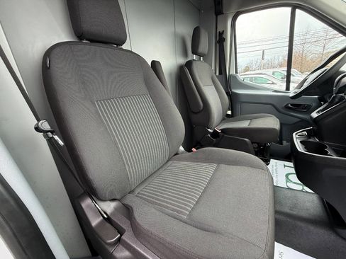 Used 2019 Ford Transit 250 148 Medium Roof image 23