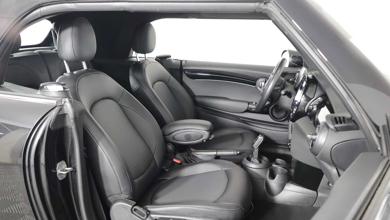 Used 2023 MINI Cooper Convertible FWD image 10