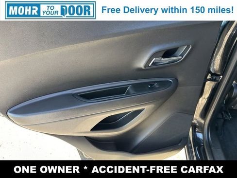 Used 2020 Chevrolet Trax LS w/ Tint and Cruise Package image 32