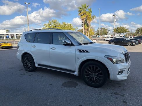 Used 2015 INFINITI QX80 Base w/ Limited Package image 3