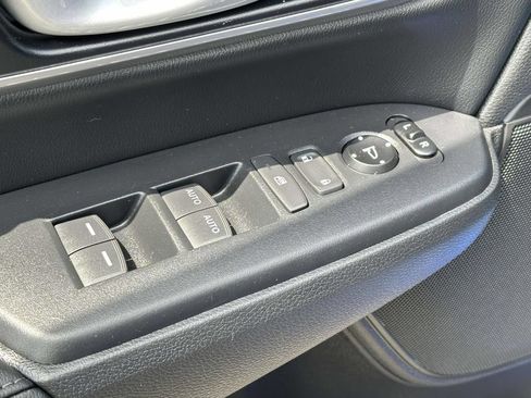 Certified 2022 Honda CR-V Touring image 15