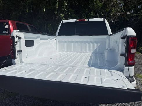 Used 2025 RAM 1500 Big Horn RWD image 30