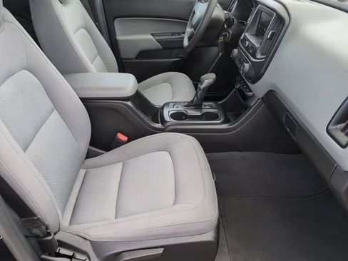 Used 2022 Chevrolet Colorado W/T w/ Custom Special Edition image 25