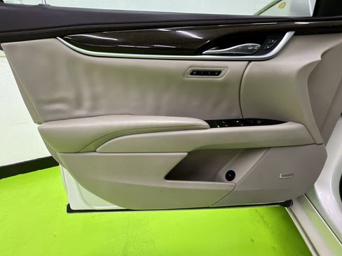 Used 2015 Cadillac XTS Premium FWD image 15