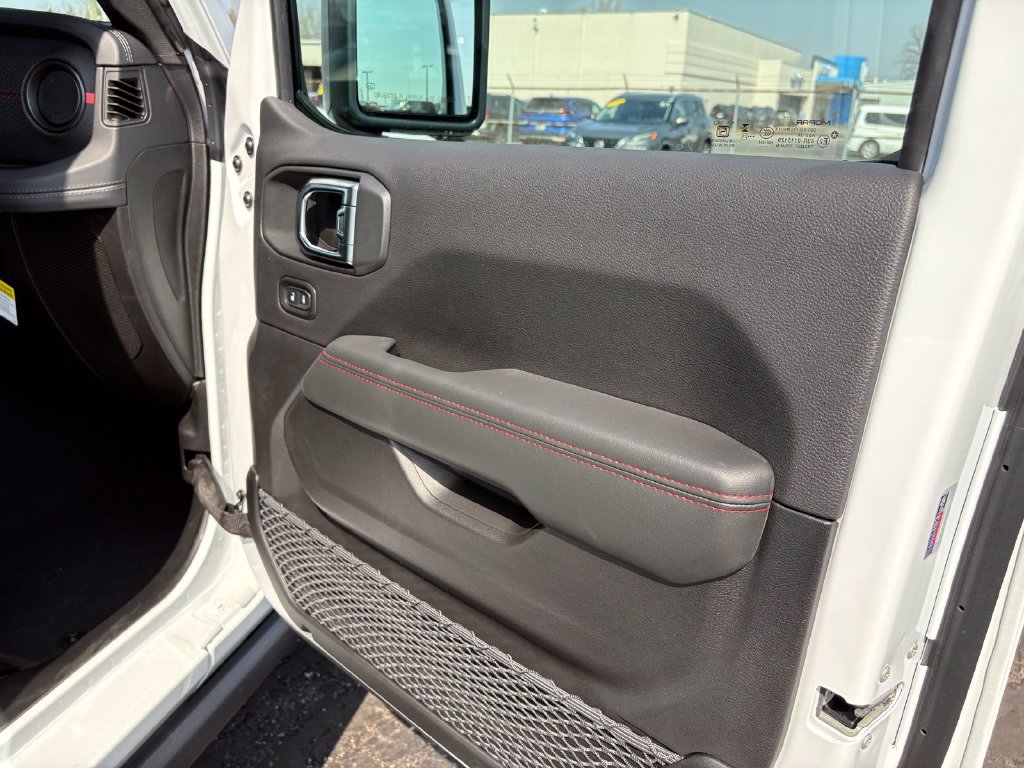 New 2026 Jeep Wrangler Unlimited Rubicon AWD/4WD image 11