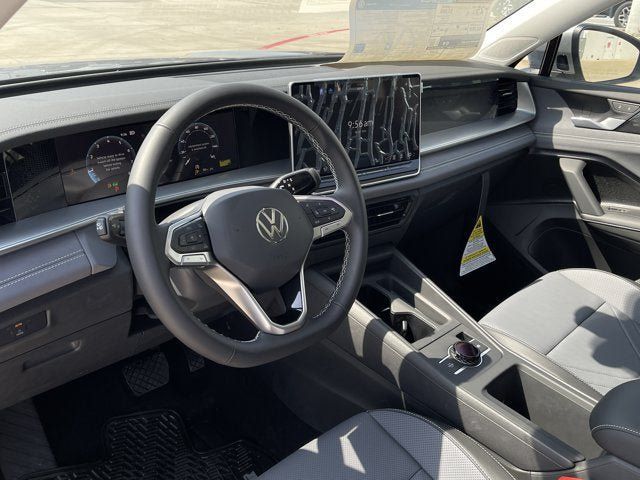 New 2026 Volkswagen Tiguan SE AWD/4WD image 10