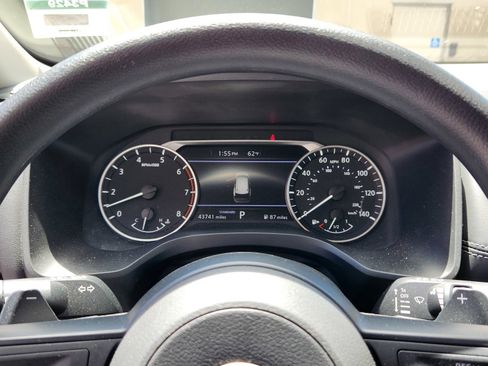 Used 2024 Nissan Rogue SV FWD image 22