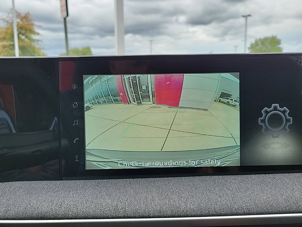 Certified 2025 Nissan Kicks SV AWD/4WD image 23