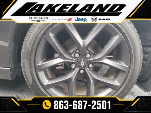 Used 2022 Dodge Charger SXT w/ Blacktop Package RWD image 8