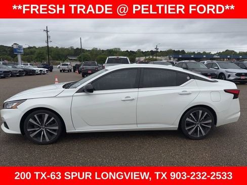 Used 2022 Nissan Altima 2.5 SR image 5