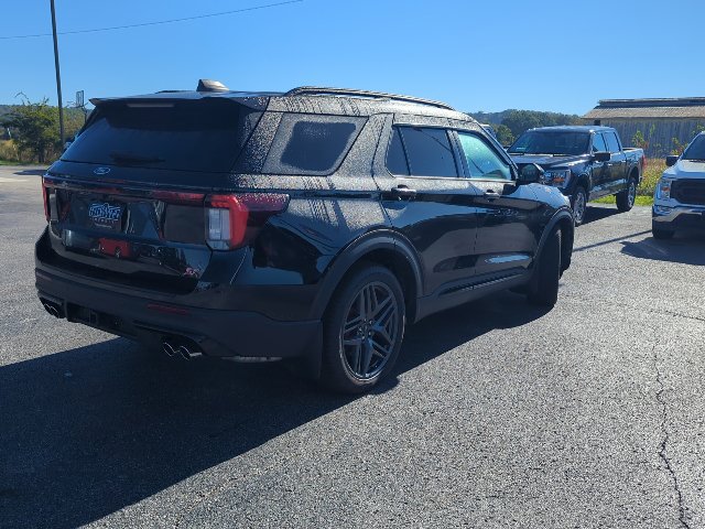 Used 2025 Ford Explorer ST w/ Sun And Sound Package AWD/4WD image 35