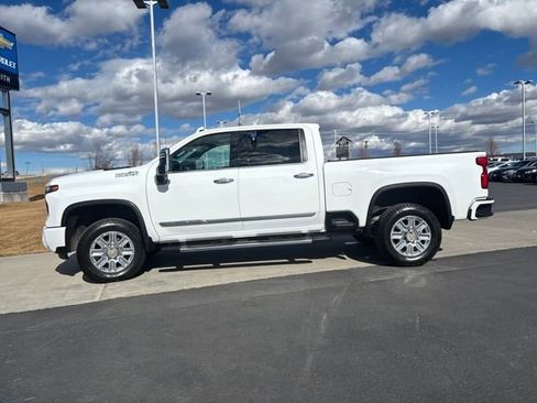 Certified 2024 Chevrolet Silverado 3500 High Country w/ Technology Package image 6