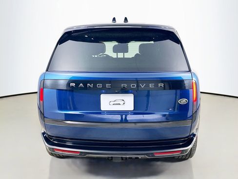 Used 2023 Land Rover Range Rover SE AWD/4WD image 6